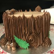 Торт пенек с шишками