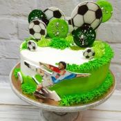 Торт с кубком