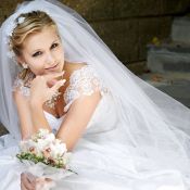 Свадебное платье с фатой