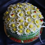 Торт с ромашками