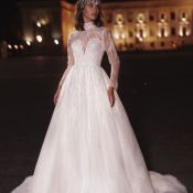 Свадебное платье с фонарями