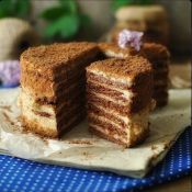 Шоколадно медовый торт