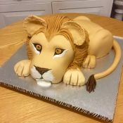 Торт лев с короной