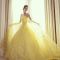 Свадебное платье желтого цвета