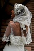 Платок на голову для невесты свадебный