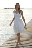 Короткое белое свадебное платье