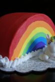 Торт с единорожкой и радугой