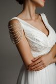Платье с бусинками свадебное