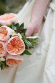 Букет из пионовидных роз свадебный