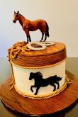 Торт с конем