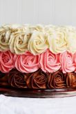 Крем шарлотт для украшения торта цветами