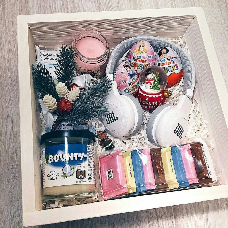 Подарок девушке
