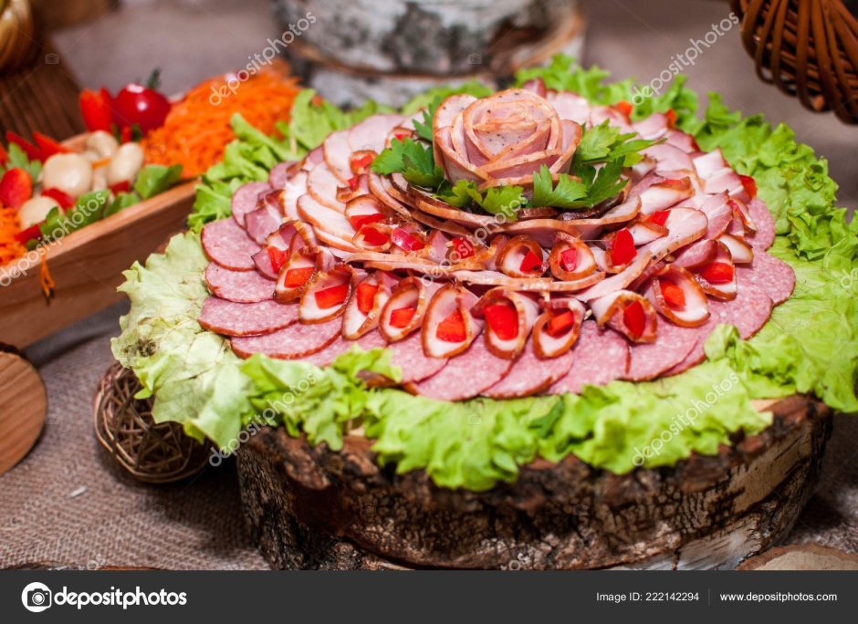 Необычные салаты на праздничный стол