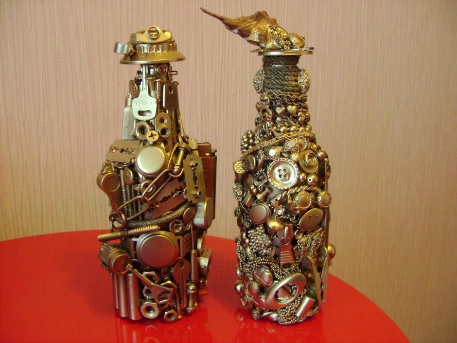 Украшение бутылки коньяка