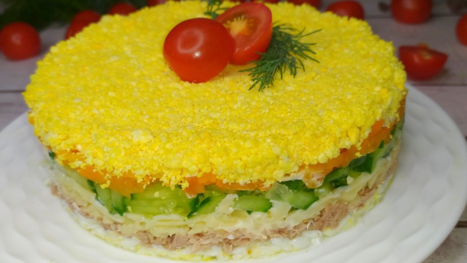 Слоеный салат с говядиной