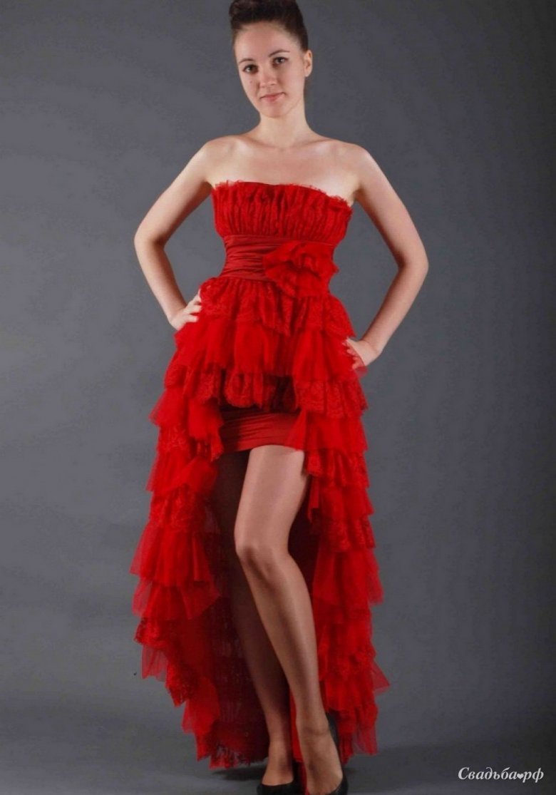 Ariadna Majewska красное платье