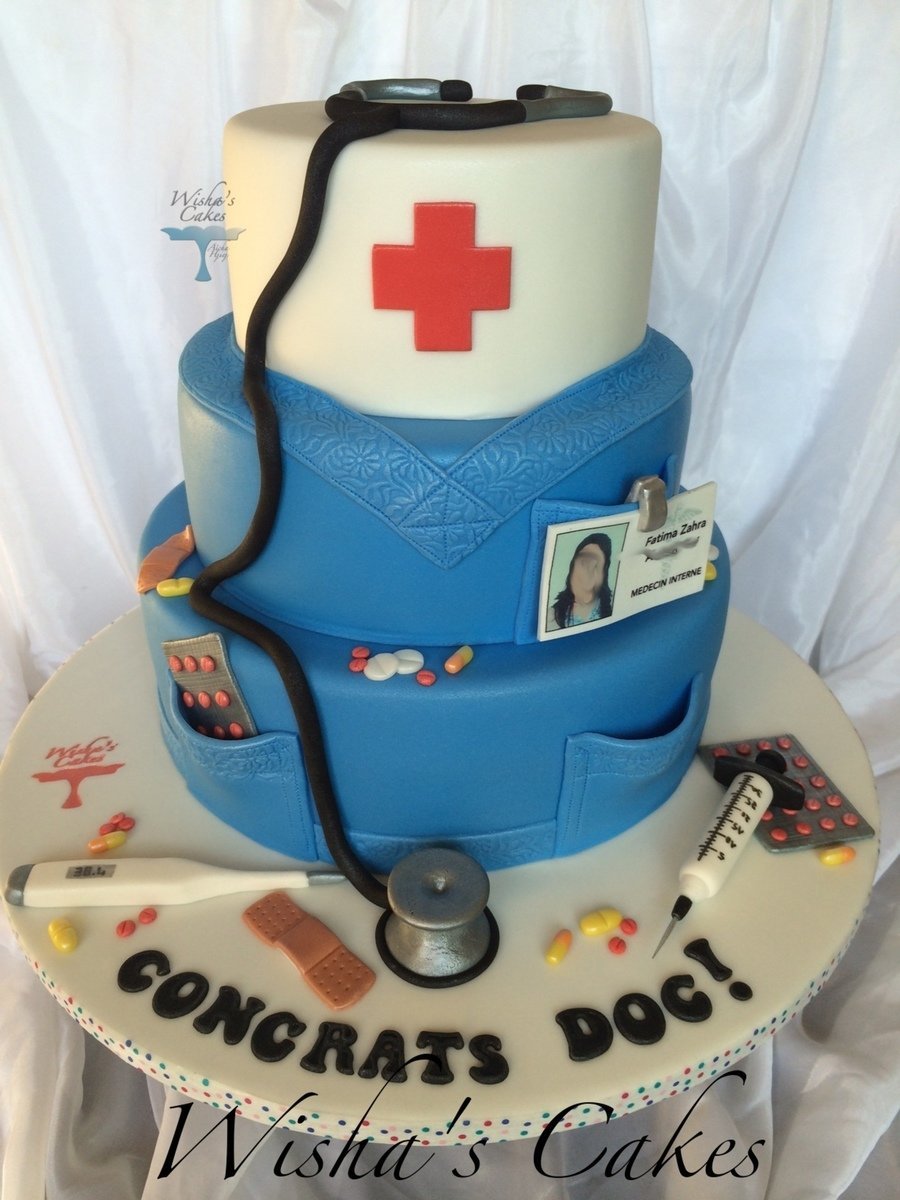 Декор торта для врача скорой помощи