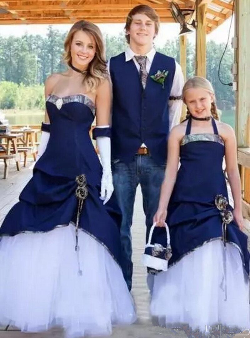 Джинсовое свадебное платье