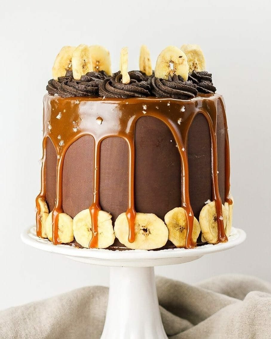 Кротовая нора торт с бананом