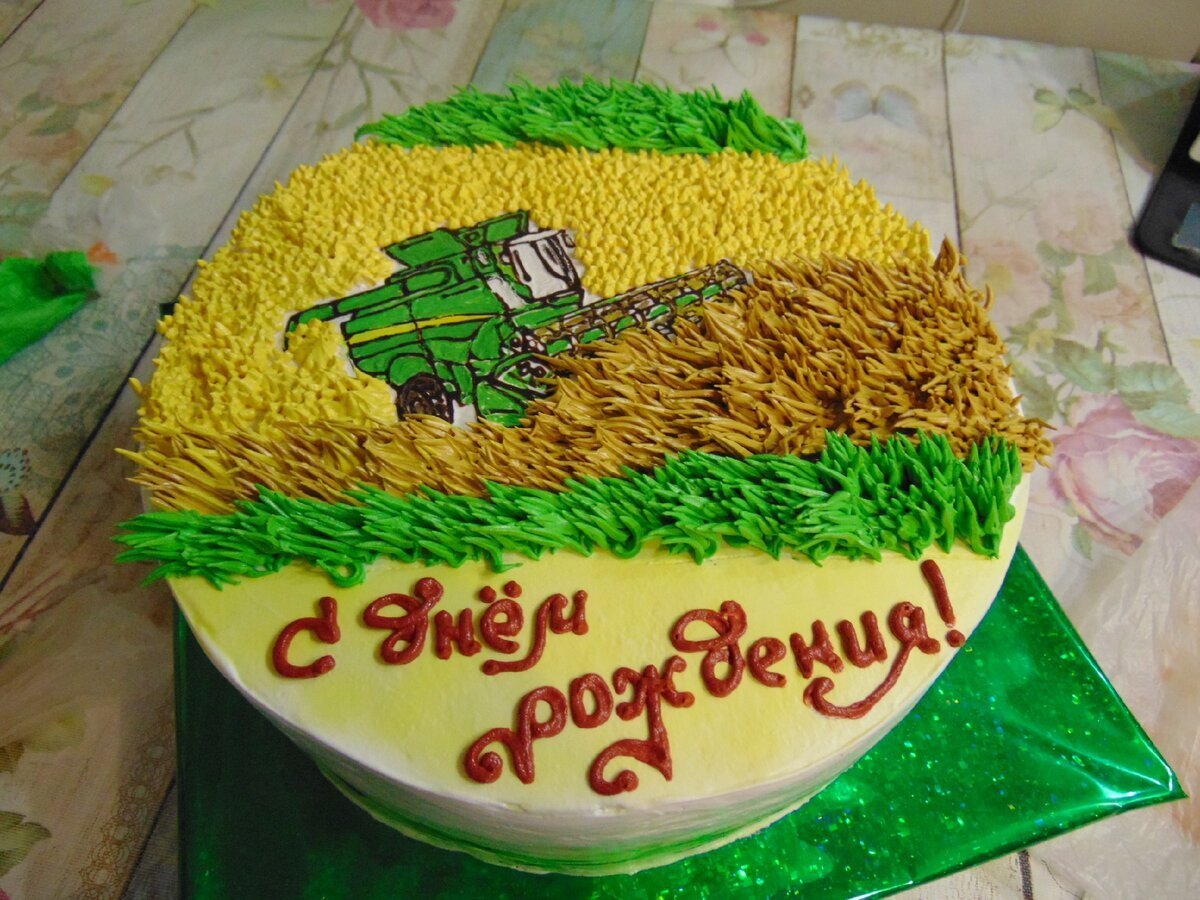 Пшеничный торт. Торт с пшеничными колосками. Торт с комбайном. Тортик для агронома. Торт для фермера.