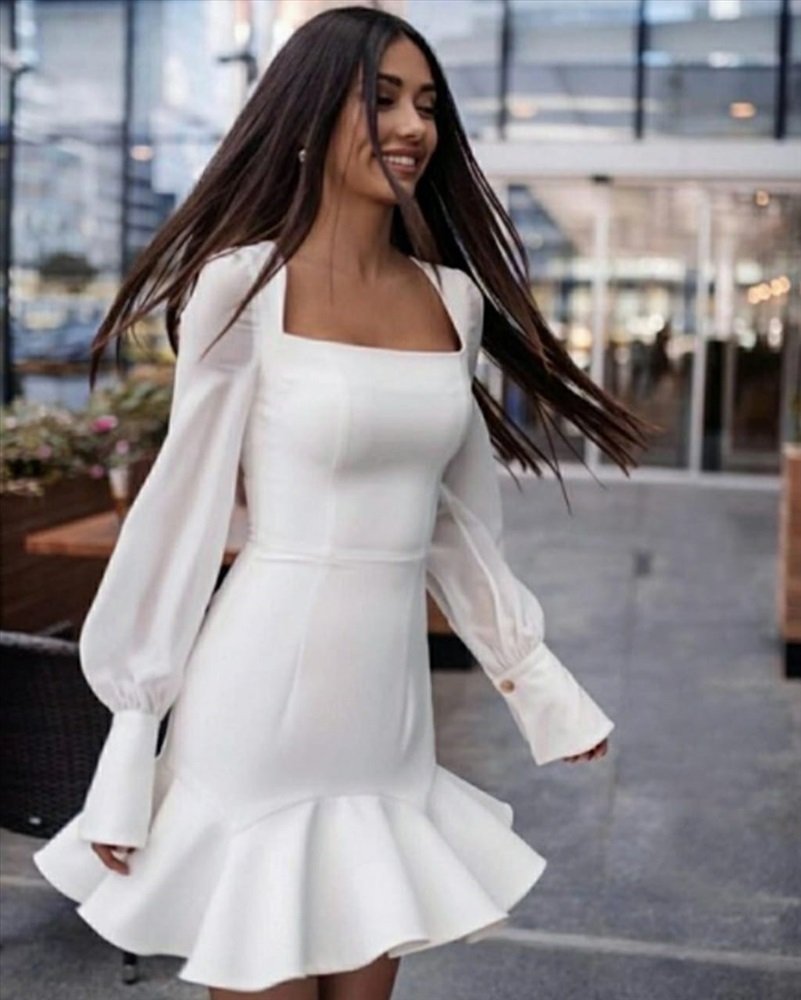 Свадебное платье с воланами на рукавах