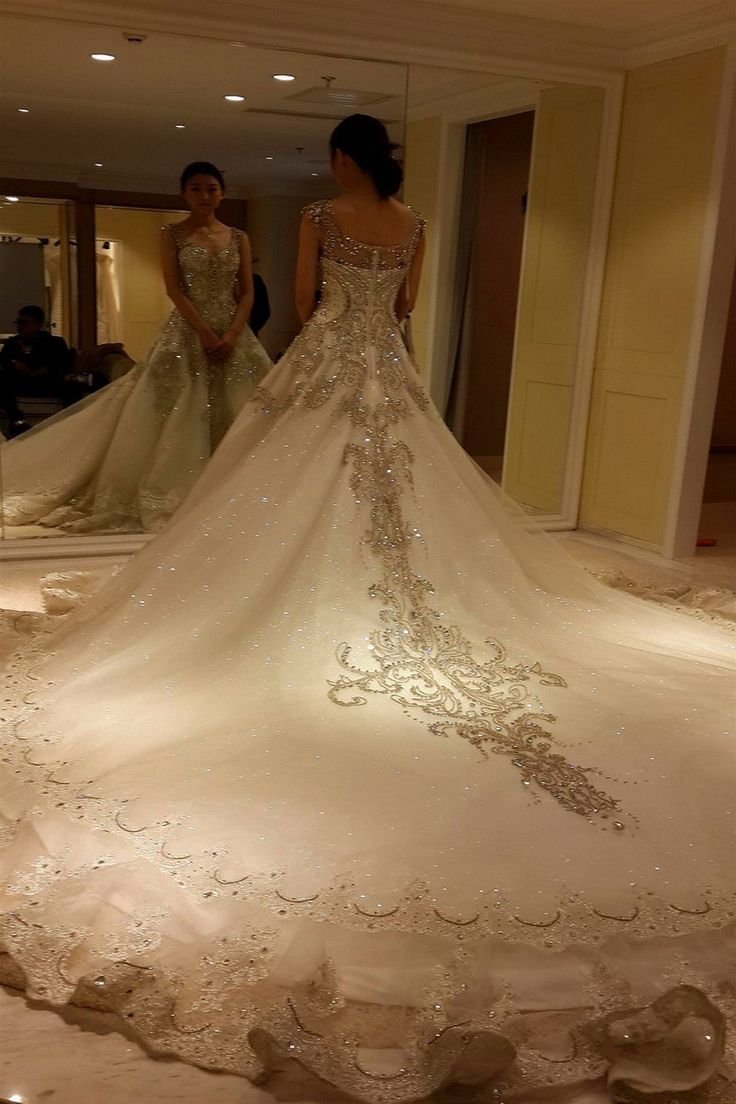 Свадебное платье за миллион