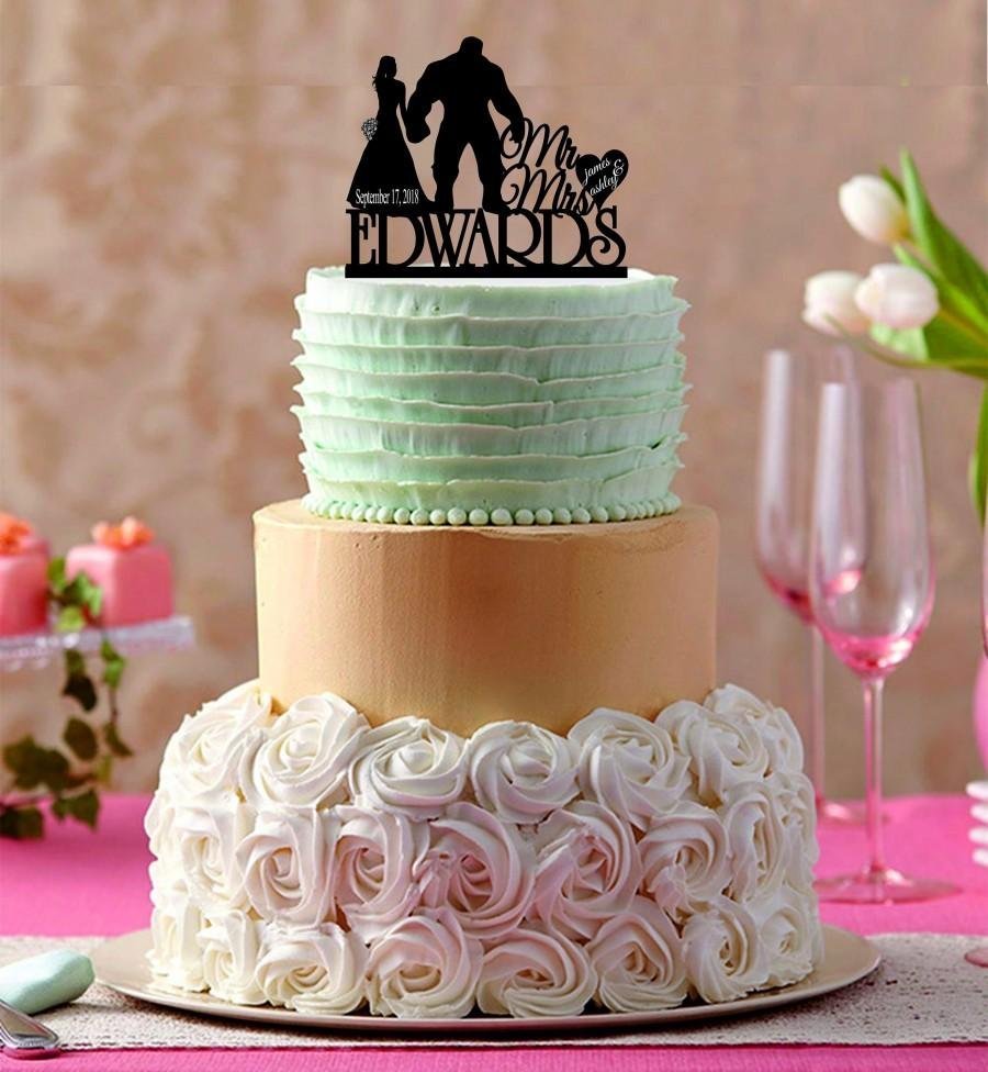 Декор торта на свадьбу