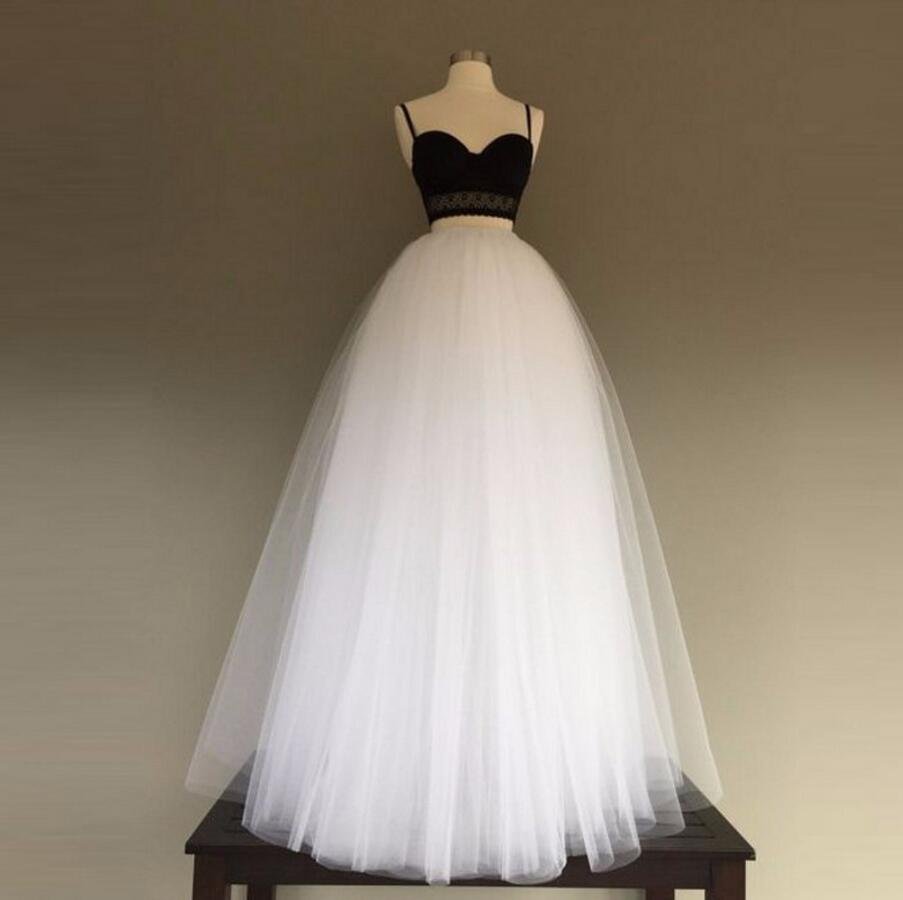 Фатиновое свадебное платье в стиле бохо