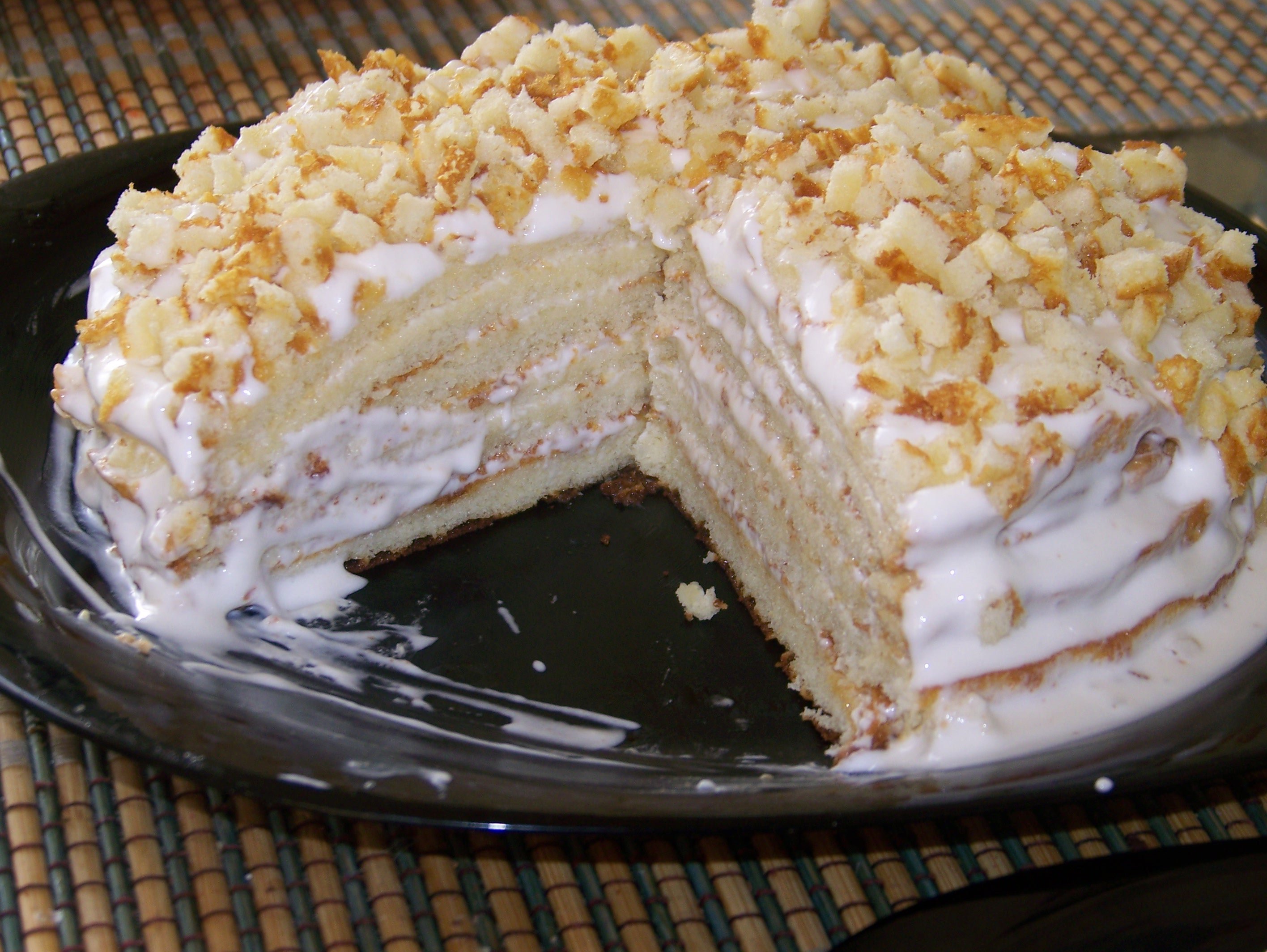 Рецепты торта ру. Торт Королевский сметанник. Торт сметанник / сметанный торт. Торт сметанная Королева. Вкуснейший торт "сметанная Королева".