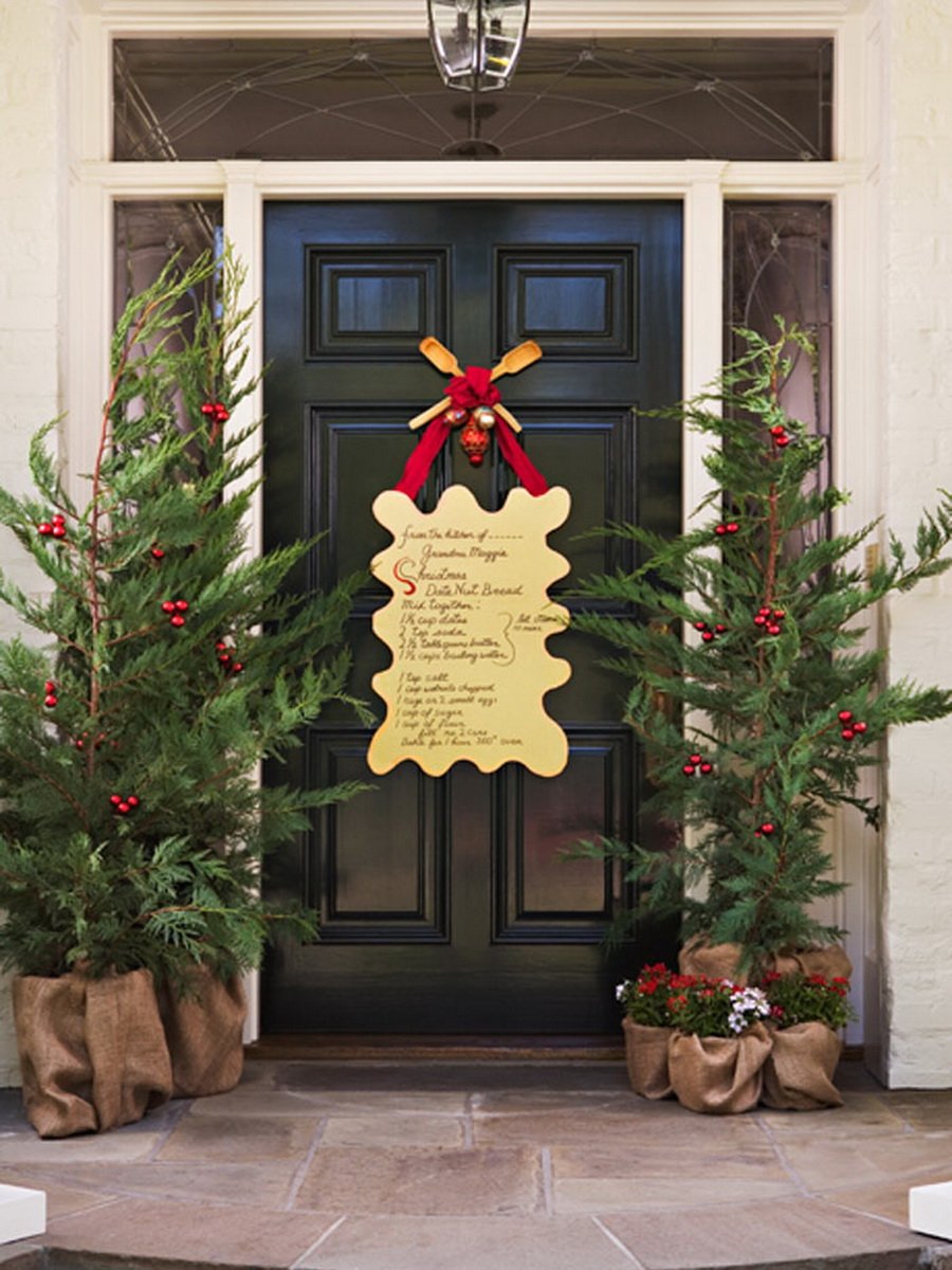 Дверка Рождественского домика