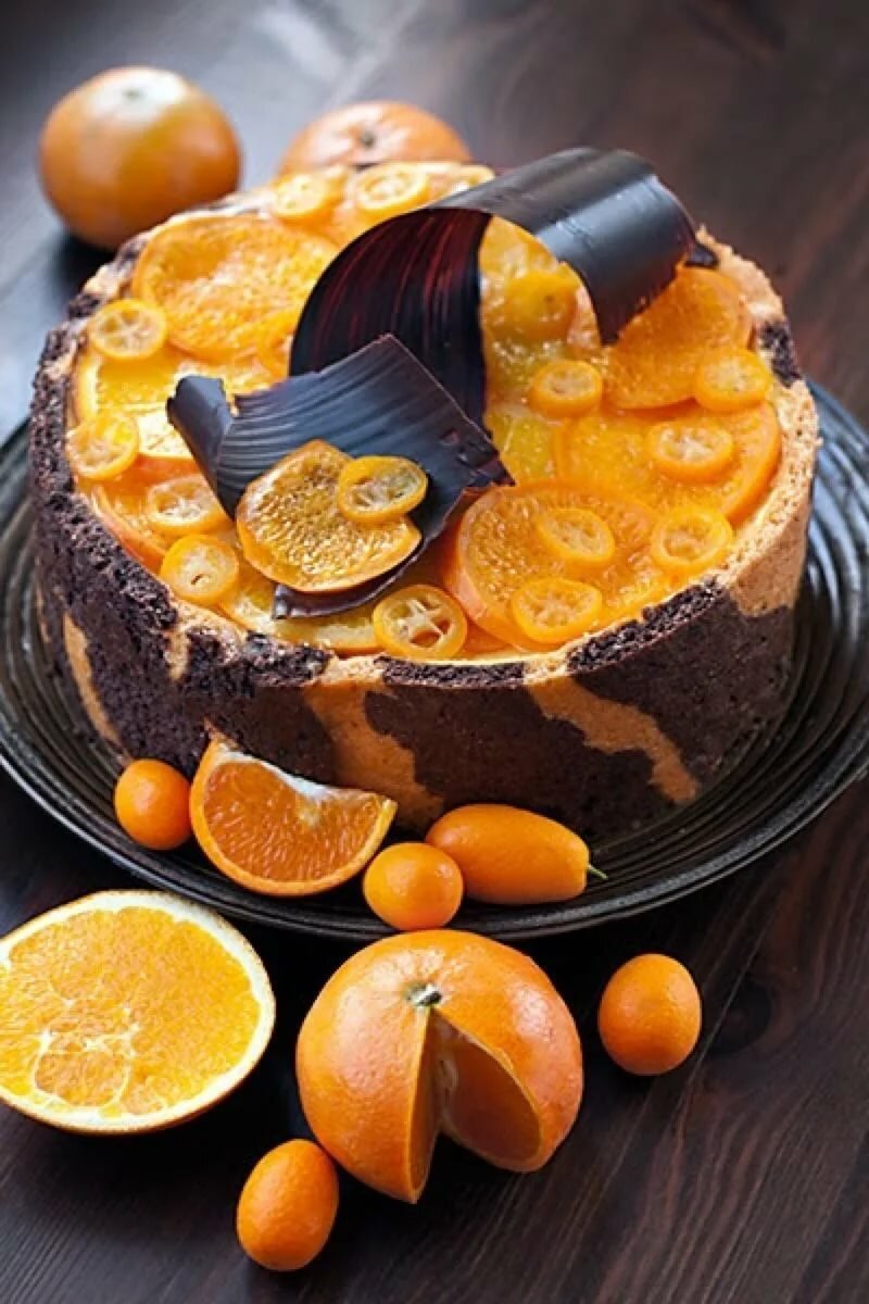 Шоколадный пирог с мандаринами