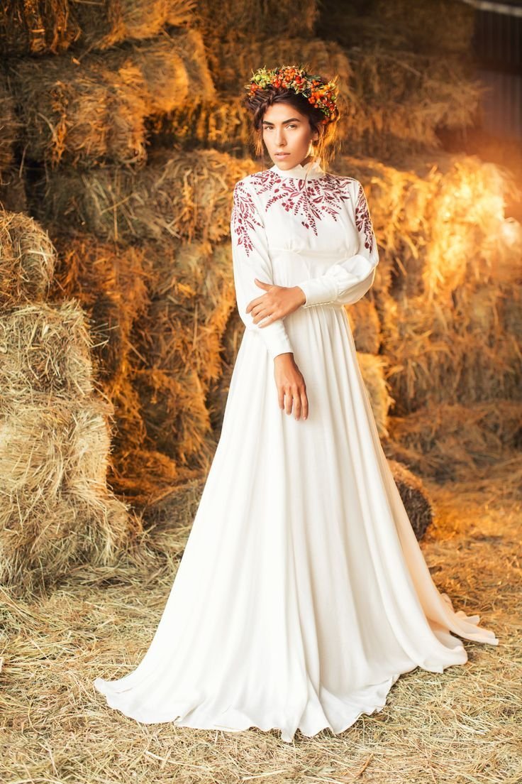 Свадебное платье в стиле а-ля рус