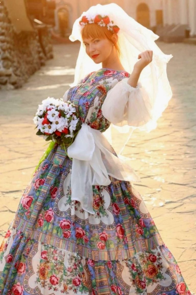 Славянское свадебное платье традиционное