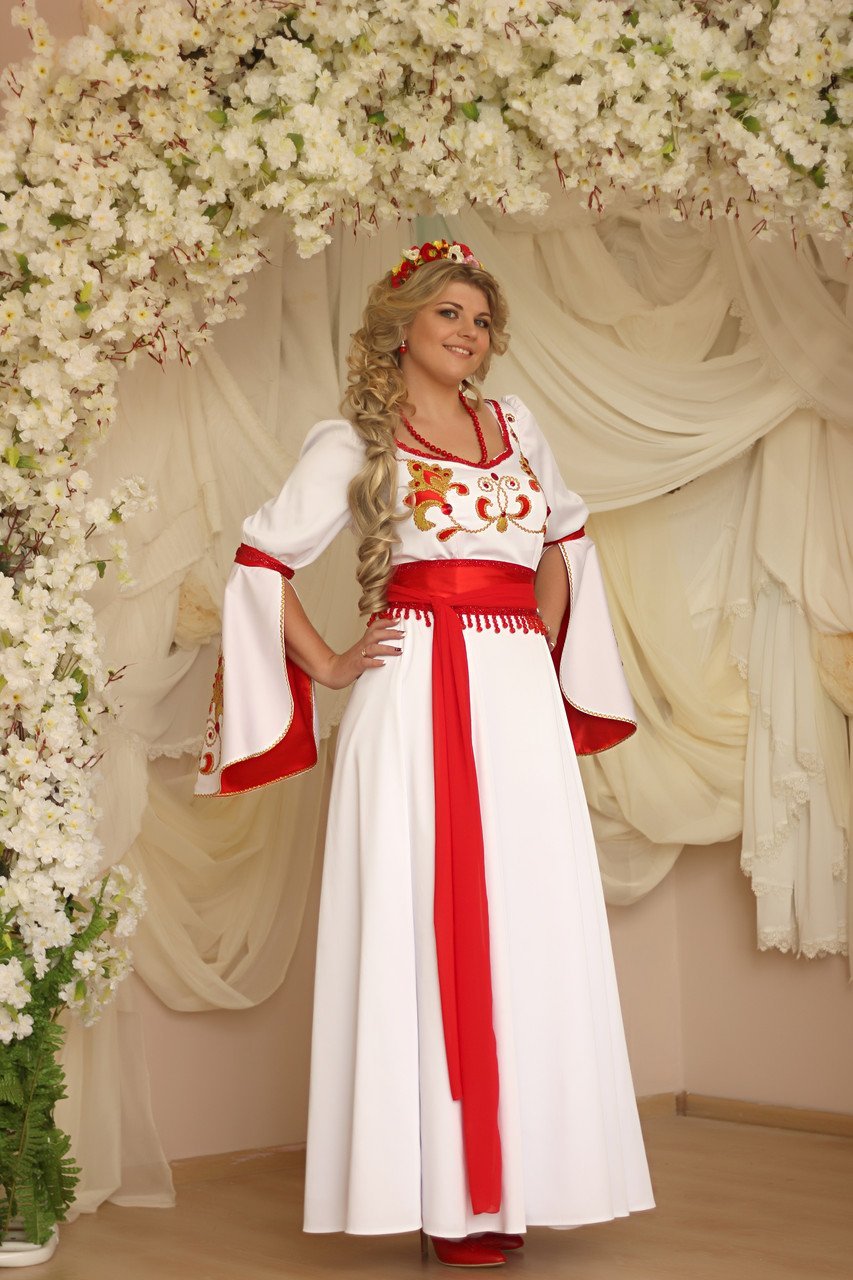 Свадебные платья в русском стиле современные