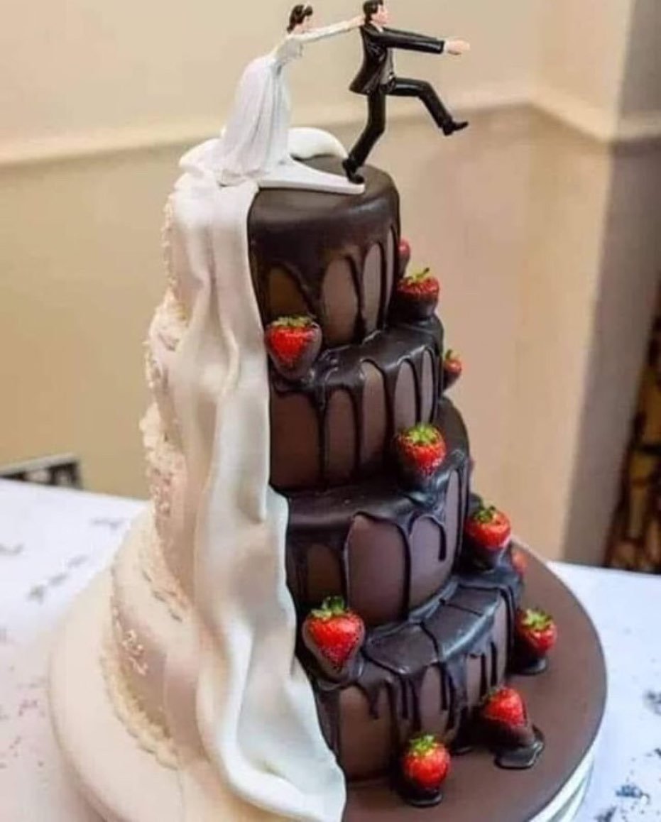 Оригинальный свадебный торт