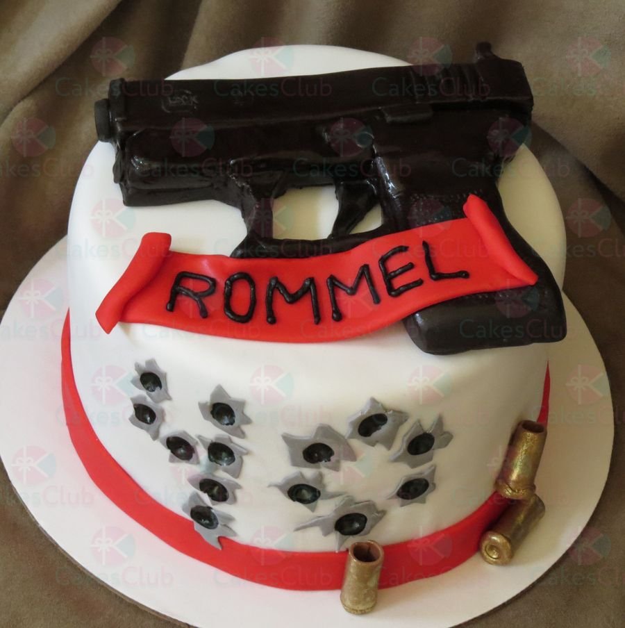 Торт с оружием