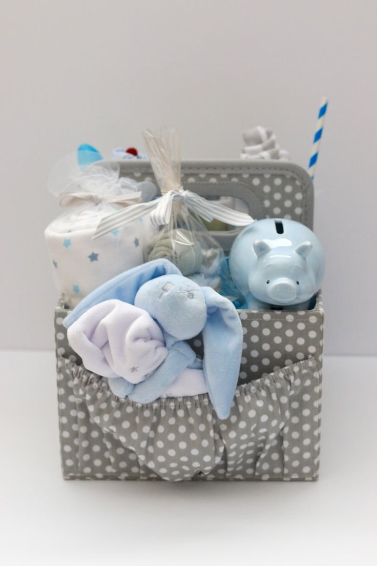 Упаковка подарков для новорожденных