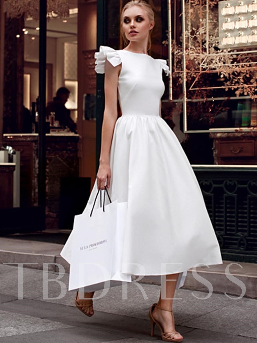 Белое платье на вечер