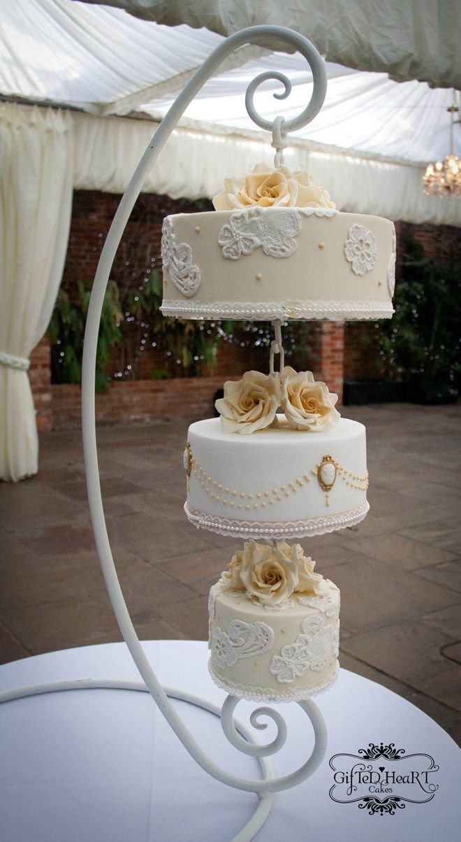 Торт люстра свадебный
