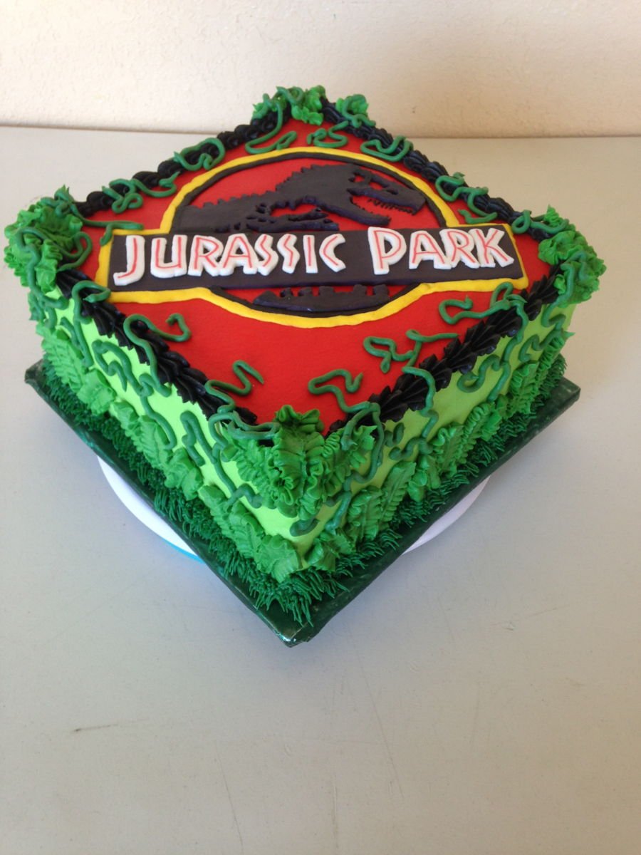 Торт Jurassic Park LEGO