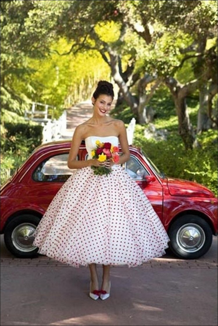Свадебное платье в стиле 60-х
