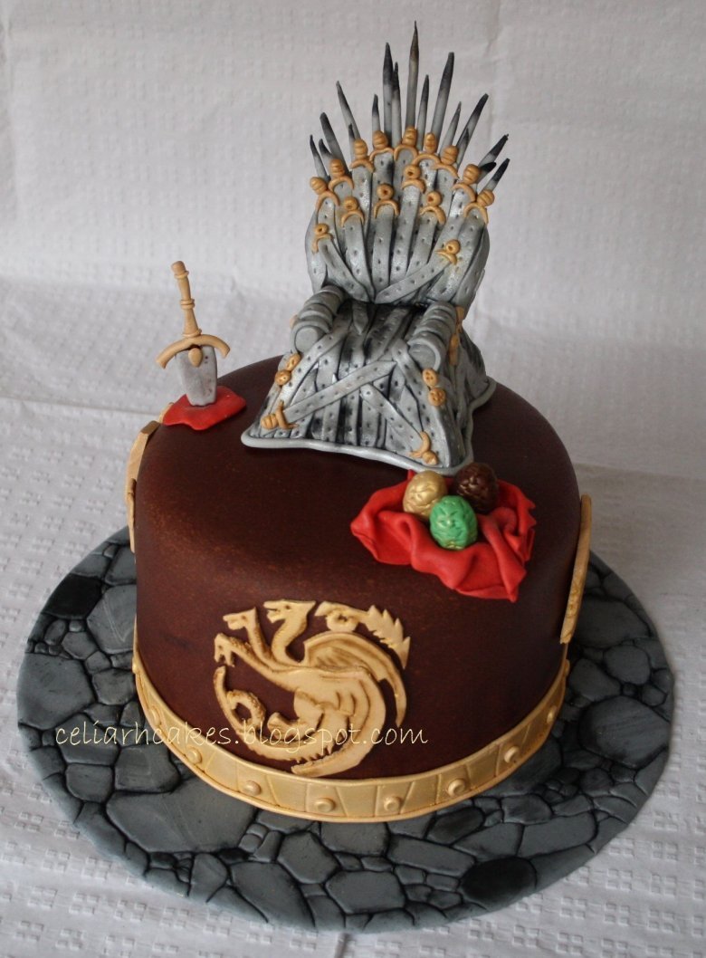 Торт трон