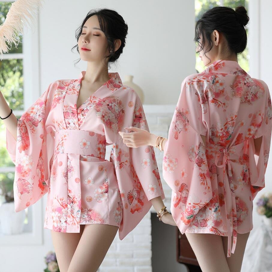 Floral-Print Silk Robe Carine Gilson