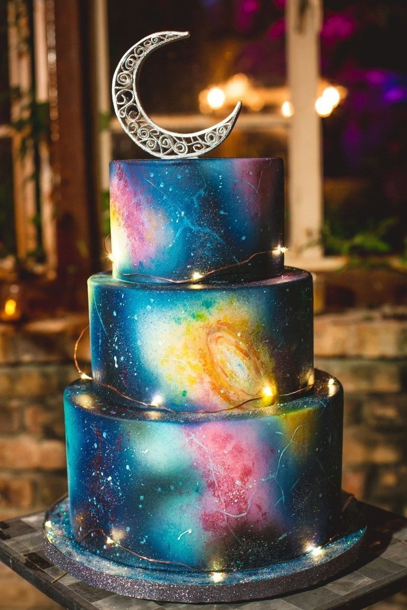 Космический торт для девушки