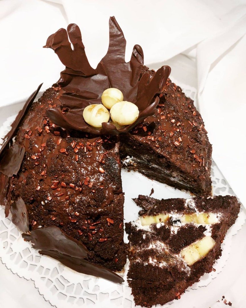 Шоколадный пинчер торт