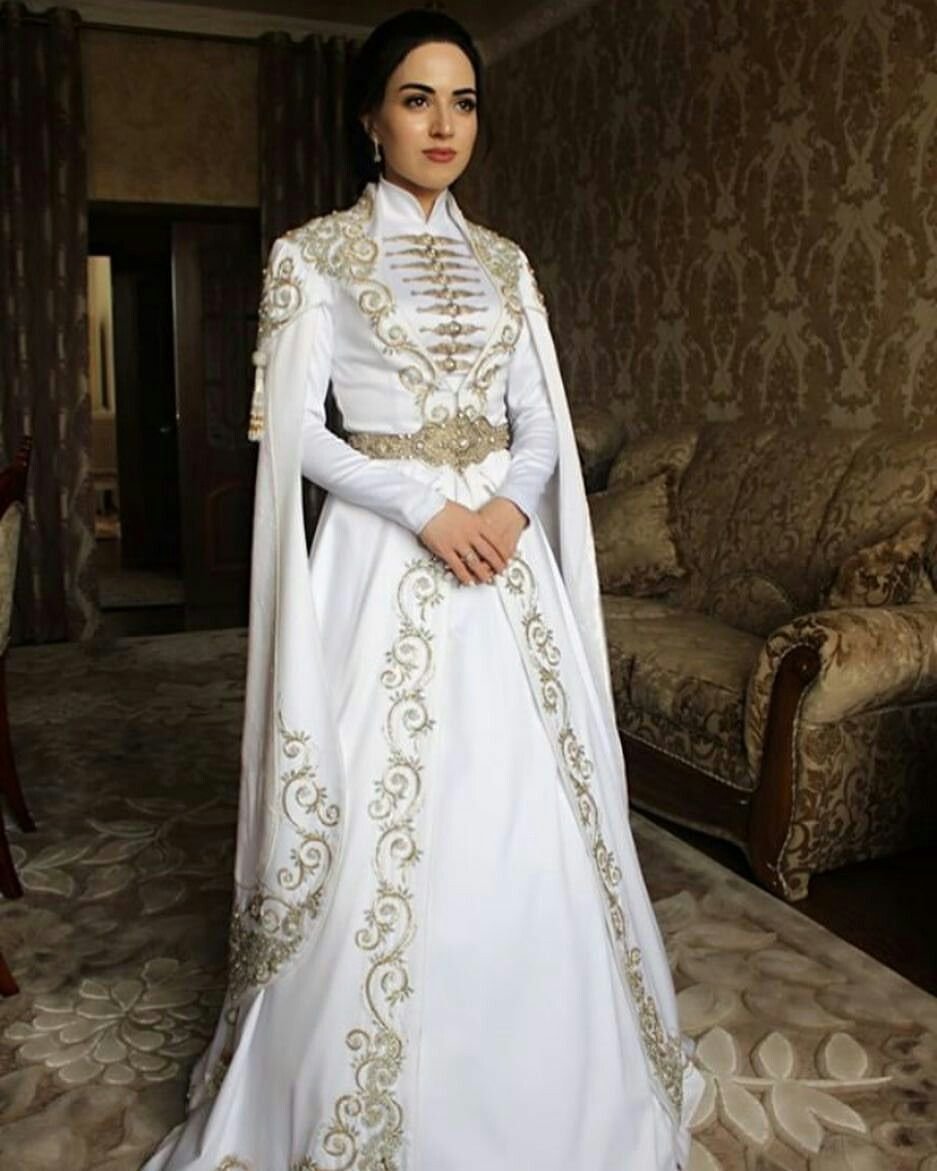 Кавказские национальные платья