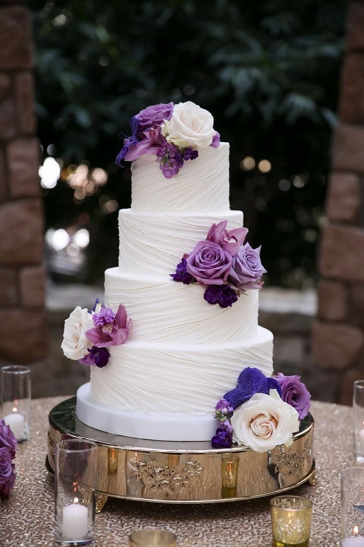 Торт в фиолетовом цвете