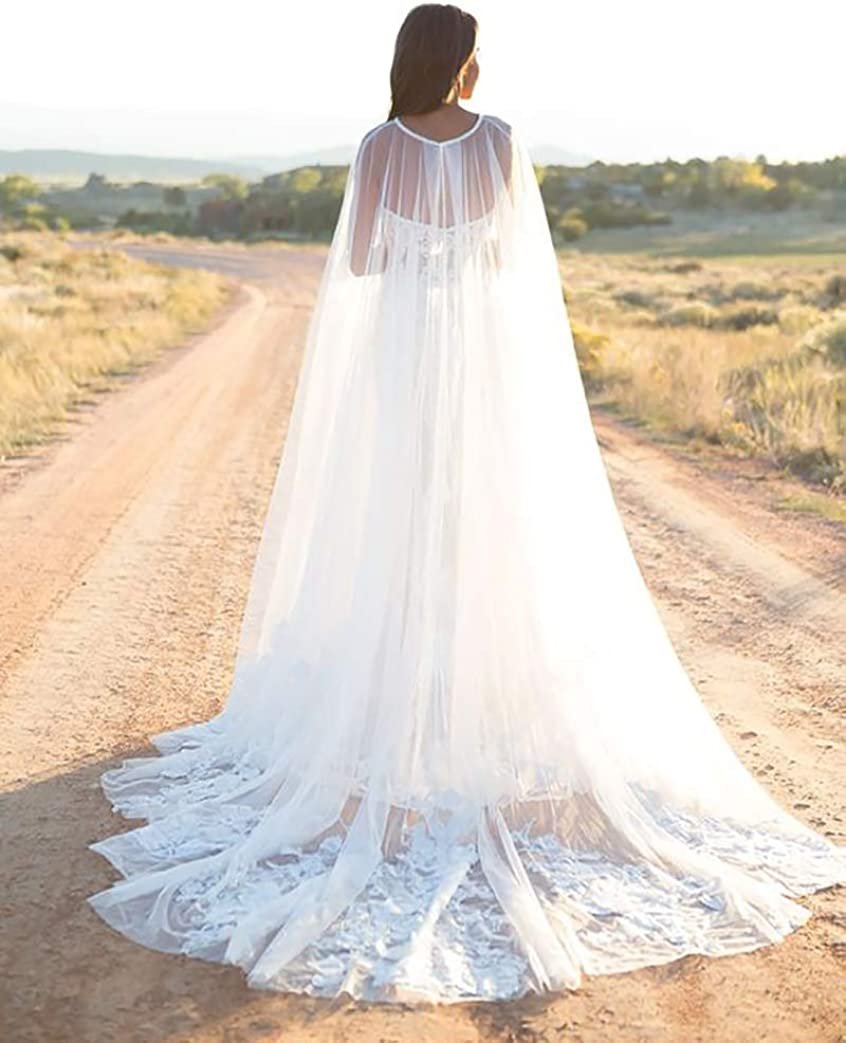 Свадебное платье с капюшоном