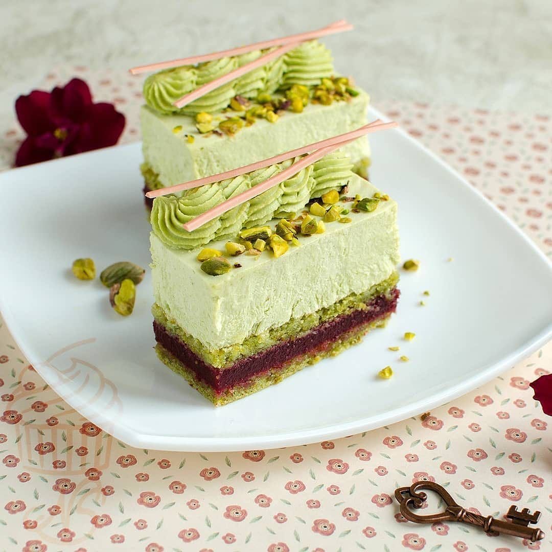 Pistachio Cake фисташковый пирог