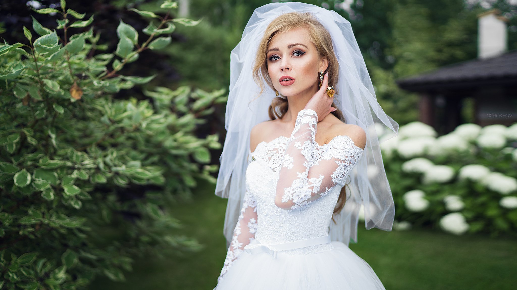 Девушки невеста красивая. Ivan Gorokhov фотограф. Шикарная невеста. Девушка в свадебном платье.